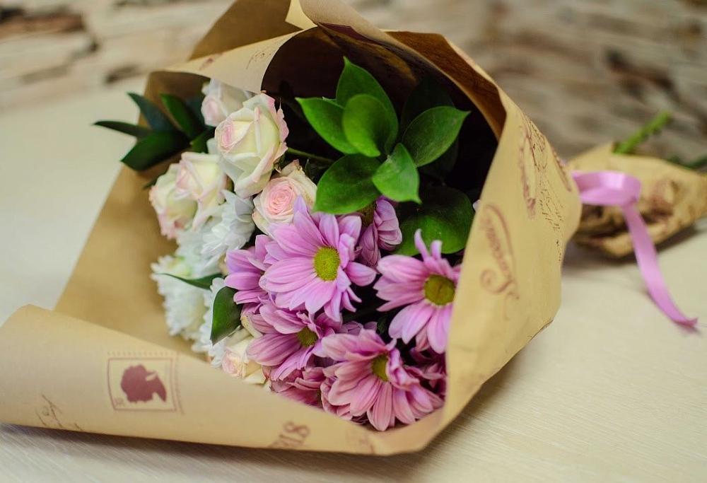 Букет цветов из: Розы и Хризантемы в Головинка Сочи