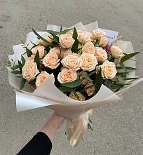 Букет Кремовые розы Латте в Головинка Сочи