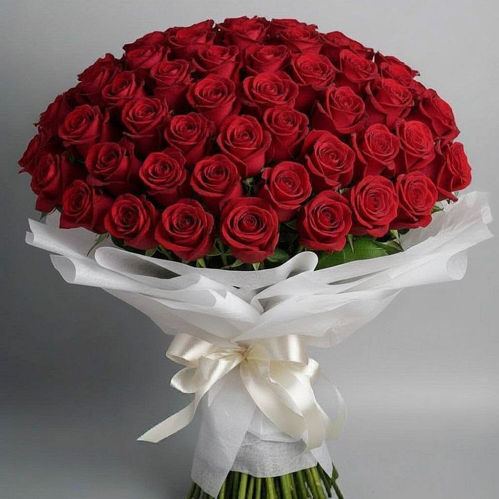 Букет 101 Красная роза Блэк Мэджик в Головинка Сочи