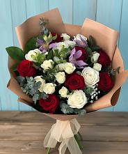 Букет цветов из:  Розы и Альстромерии в Головинка Сочи