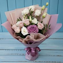 Букет цветов из:  Розы и Лизиантусы #REPLACE_PRED# Головинка Сочи