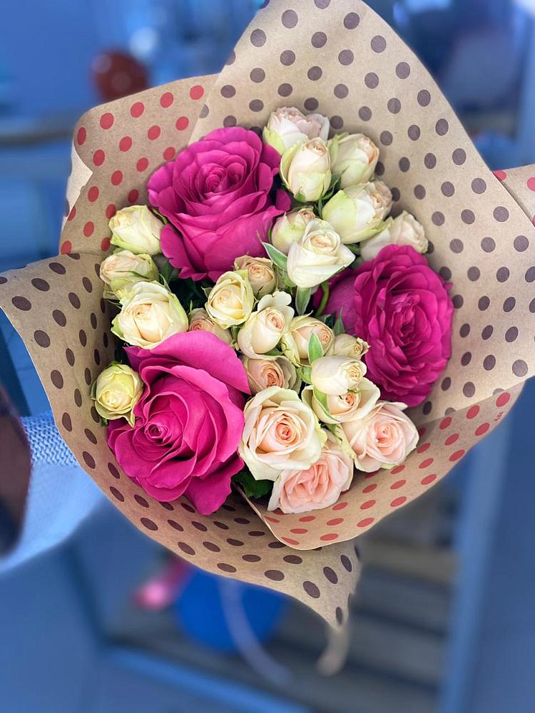 Букет цветов из: Розы в Головинка Сочи