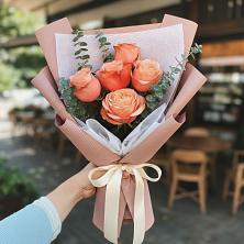 Букет цветов из:  Розы в Головинка Сочи