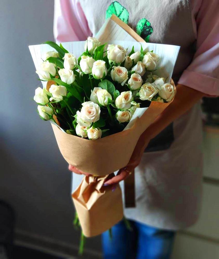 Букет цветов из: Розы в Головинка Сочи