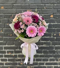 Букет цветов из:  Герберы и Хризантемы #REPLACE_PRED# Головинка Сочи