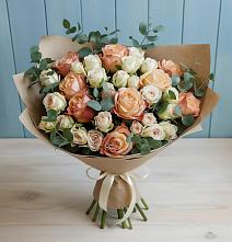Букет цветов из:  Альстромерии и Розы #REPLACE_PRED# Головинка Сочи