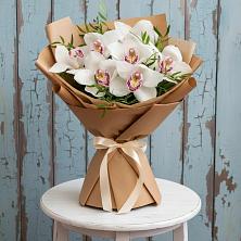 Букет цветов из:  Орхидеи и Розы в Головинка Сочи
