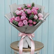 Букет цветов из:  Розы в Головинка Сочи